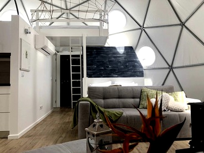 Oceanfront Dome with a Hot Tub for a Romantic Getaway near Calheta Beach, Portugal | Domes (Prazeres, Madeira, Portugal)