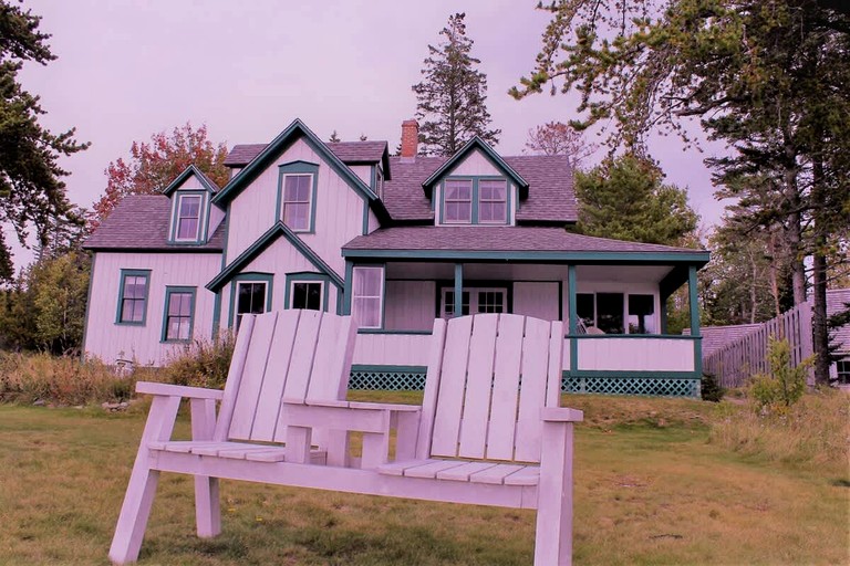 Scenic Waterfront Summer Cottage with Ocean Views, Kayaking & Beach Access near Bar Harbor, Hancock Point, Maine