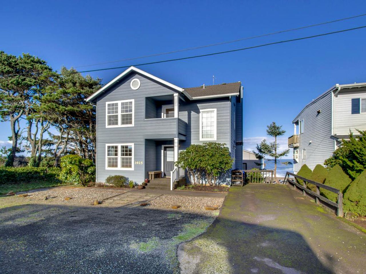 Beach Cottage in Depoe Bay, Oregon