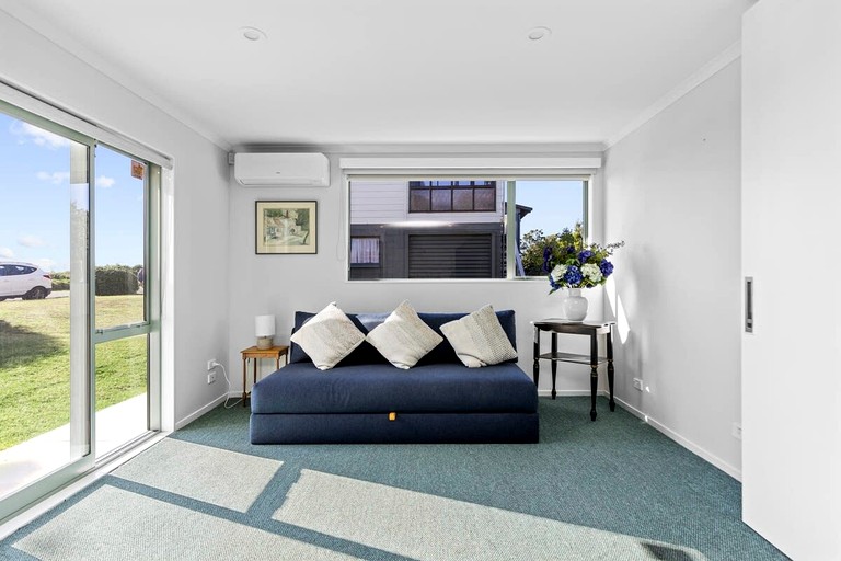 Vacation Rentals (New Zealand, Waihi Beach, Bay of Plenty)