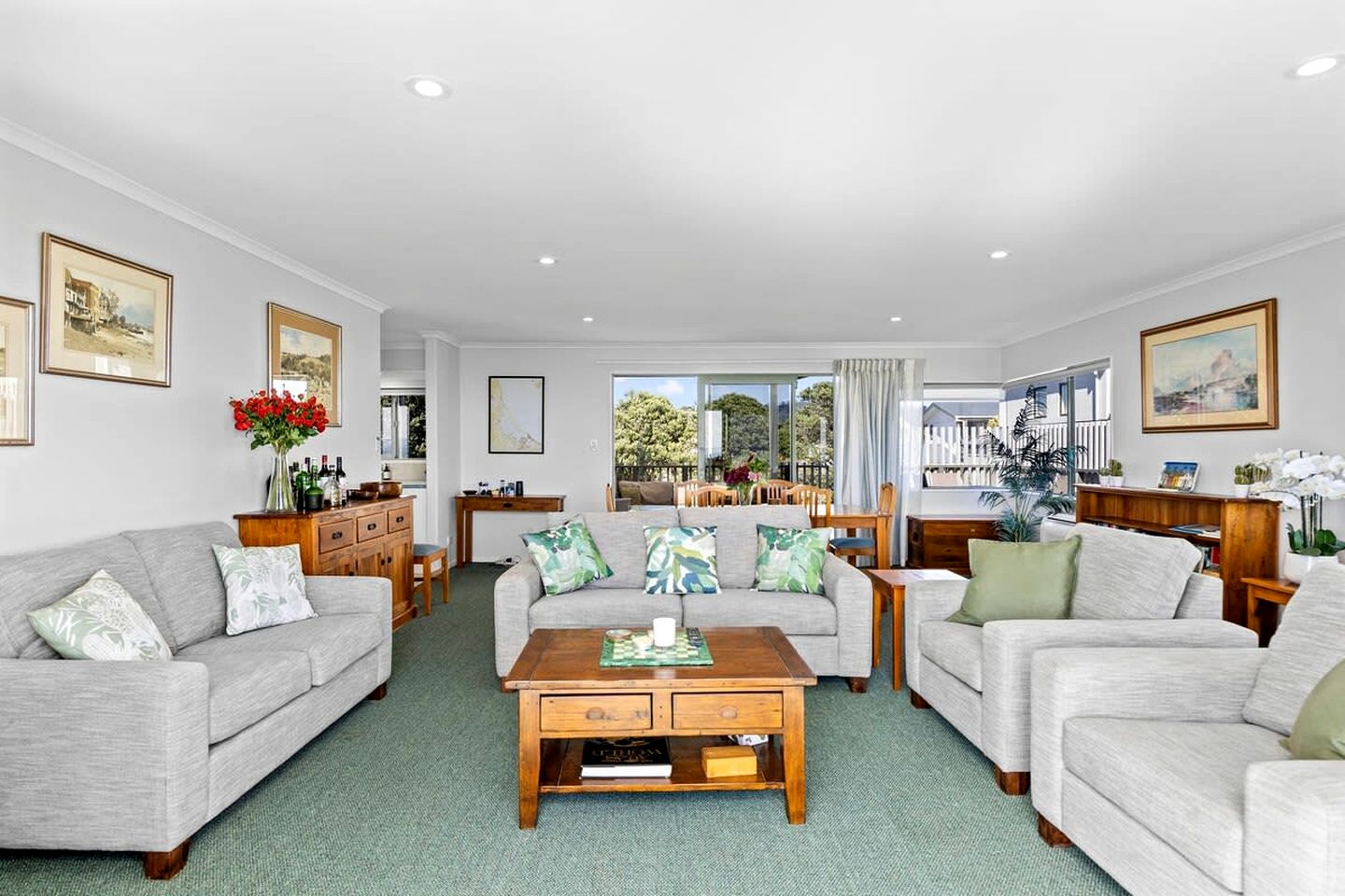 Stunning Beachfront Holiday Home with Dual Sun Decks Near Waihi Beach Village | Waihi Beach, Bay of Plenty