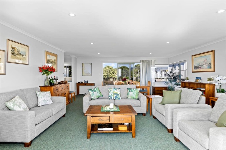 Vacation Rentals (New Zealand, Waihi Beach, Bay of Plenty)