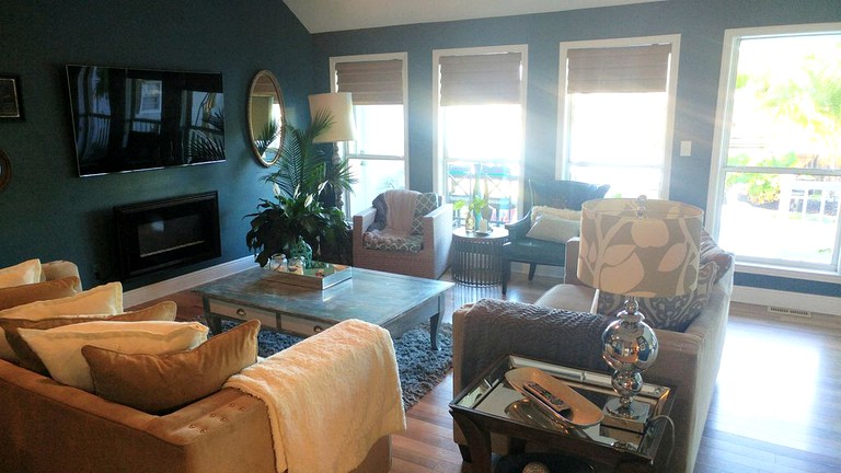 Beach Houses (Slidell, Louisiana, United States)