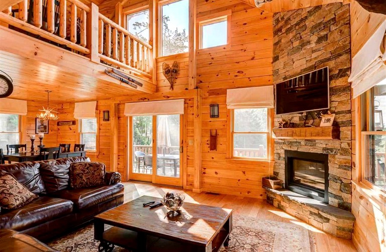 Cabins (United States of America, Whitefield, New Hampshire)