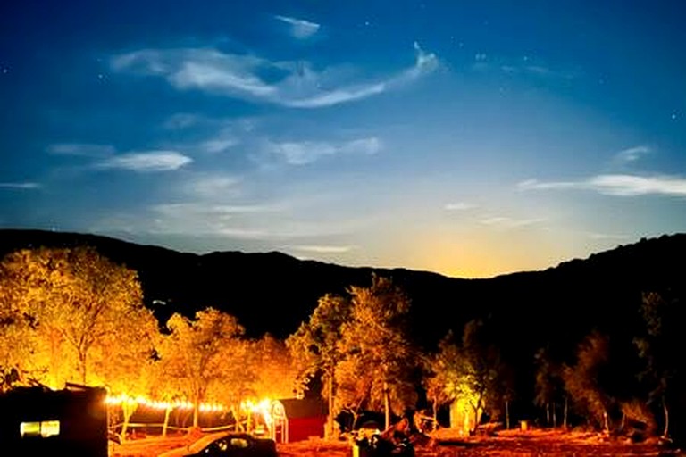 Cabins (United States of America, Fresno, California)