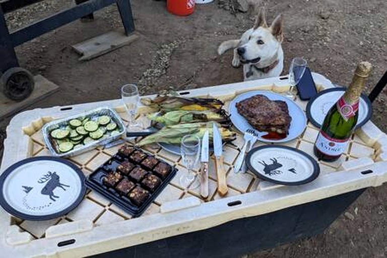 Cabins (United States of America, Fresno, California)