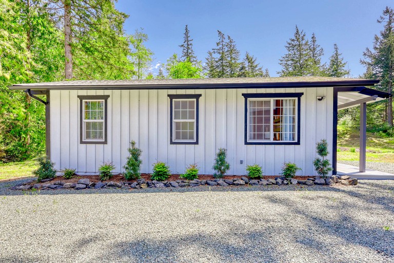 Cabins (United States of America, Anacortes, Washington)