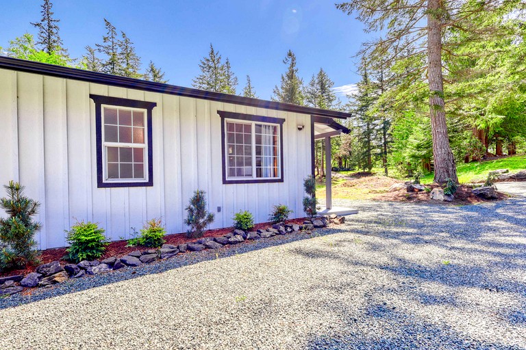 Cabins (United States of America, Anacortes, Washington)