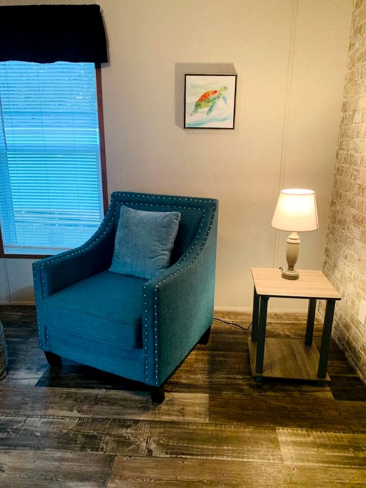 Off-Grid Cottage with Nice Sights in Dunnellon, Florida