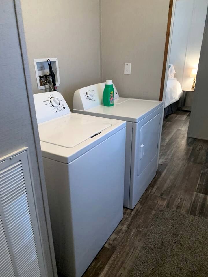 Off-Grid Cottage with Nice Sights in Dunnellon, Florida