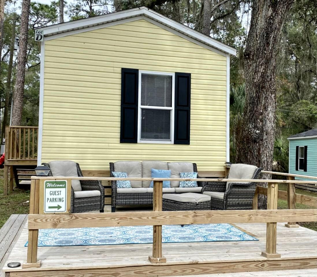 Off-Grid Cottage with Nice Sights in Dunnellon, Florida