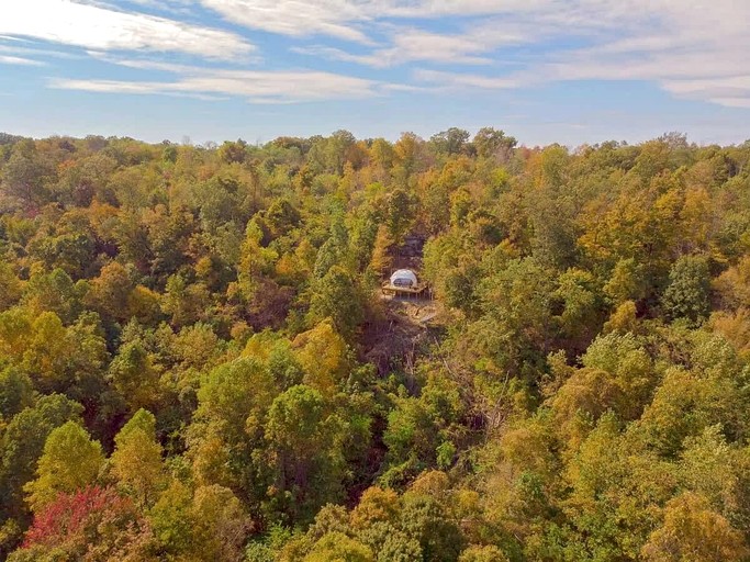 Domes (United States of America, Altamont, Tennessee)