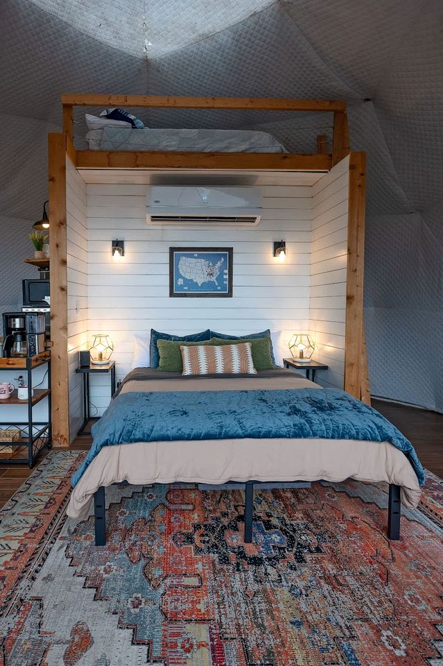 Off-Grid Dome with Private Hot-Tub and Spectacular Sunrise Views in Tennessee