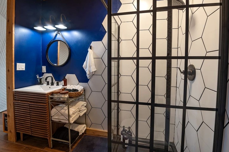 Domes (United States of America, Altamont, Tennessee)