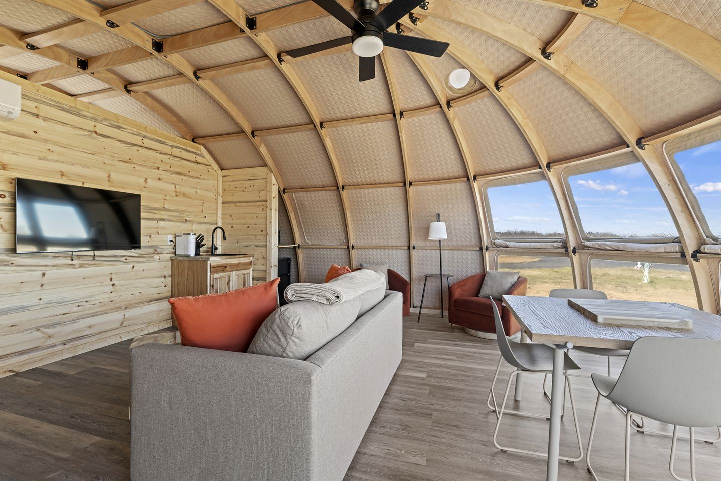 Off-Grid Pod Incredible for a Remote Escape in Texas