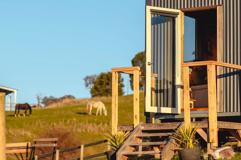 Tiny Houses (Australia, Tyaak, Victoria)