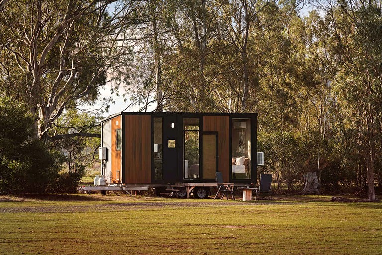 Tiny Houses (Australia, Laharum, Victoria)