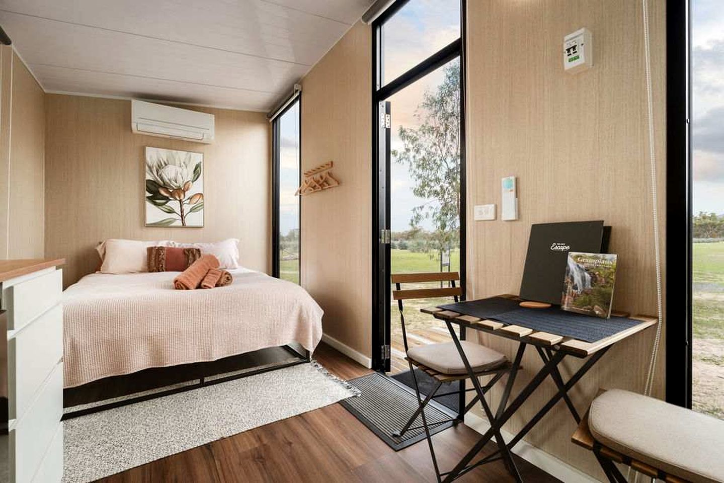 Off-Grid Tiny House with Stunning Mountain Views in Victoria