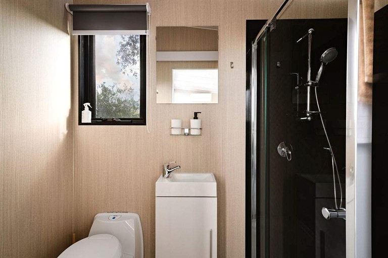 Tiny Houses (Australia, Laharum, Victoria)