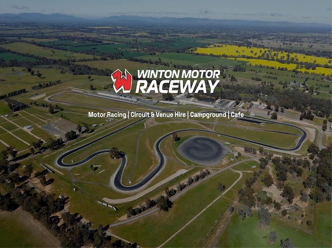 Tiny Houses (Australia, Myrrhee, Victoria)