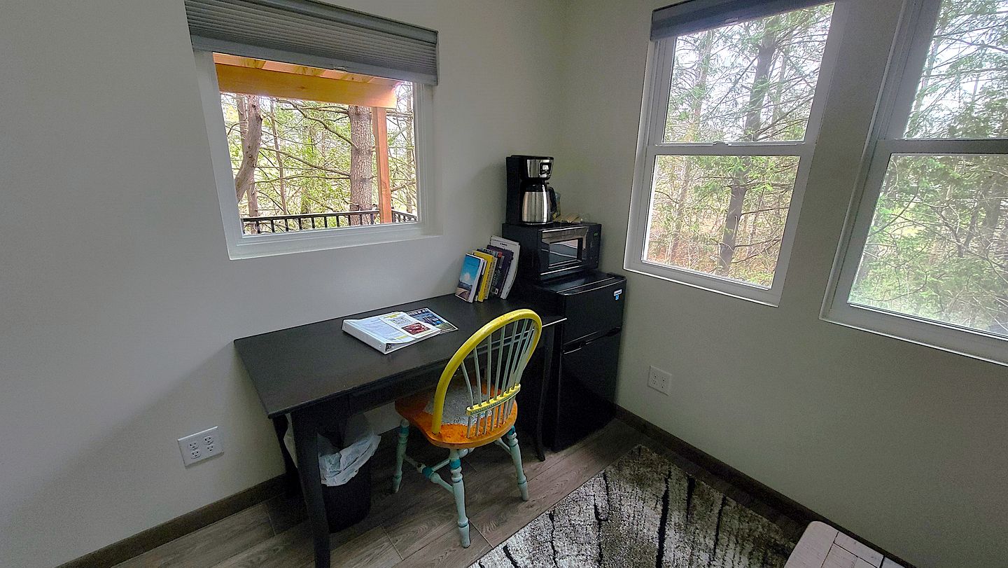 Off-Grid Tree Houses Great for Groups Getaways in Minnesota