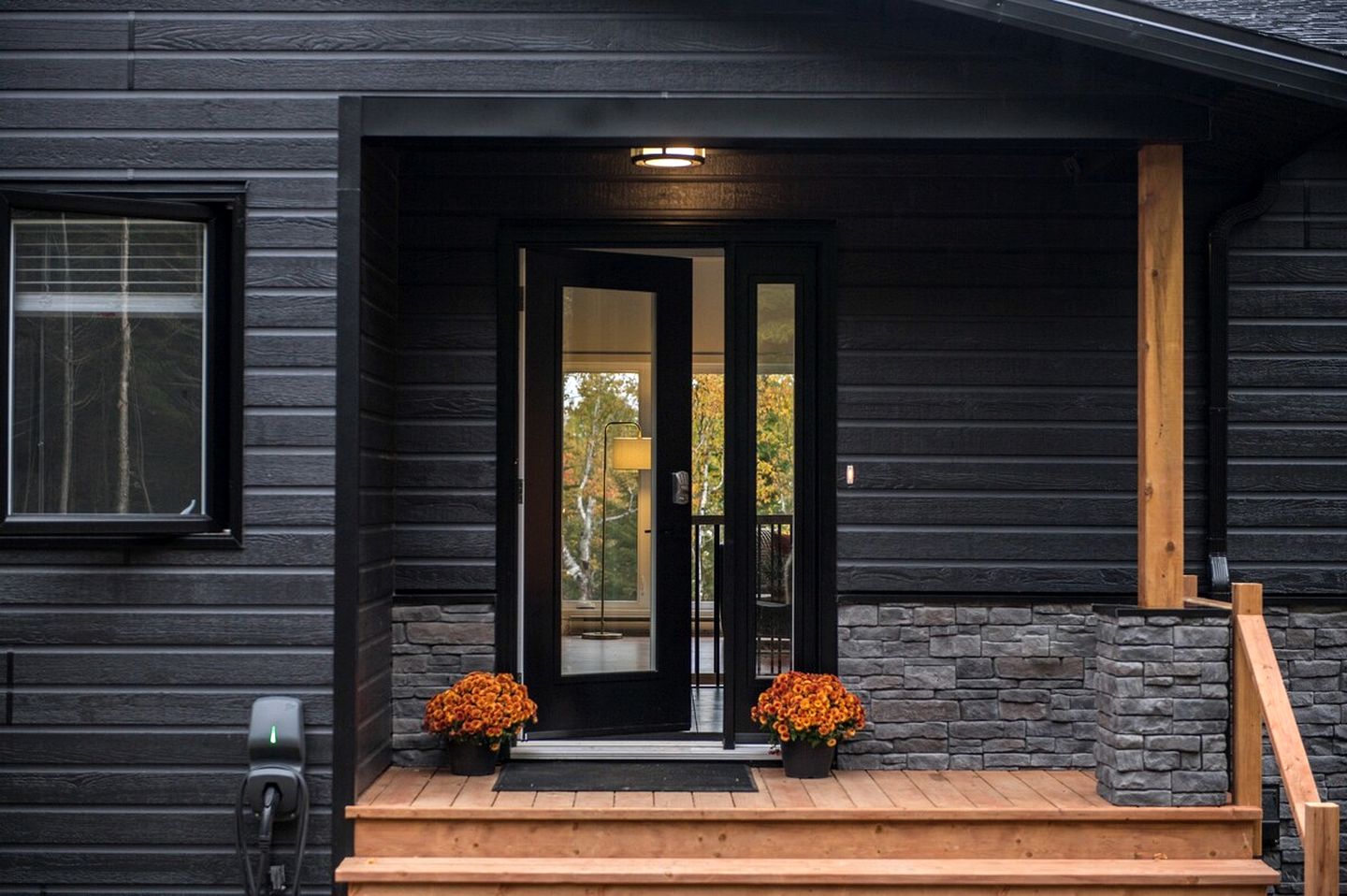 Stylish Luxury Mountain Getaway with River Views and Pool Table in Charlevoix, Quebec