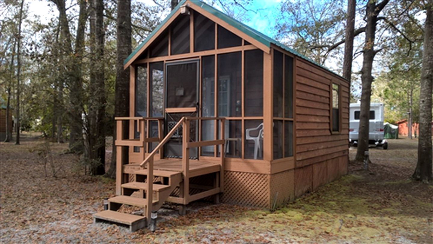 Secluded Camping Cabin Perfect for Outdoor Enthusiasts near Okefenokee National Wildlife Refuge, Georgia