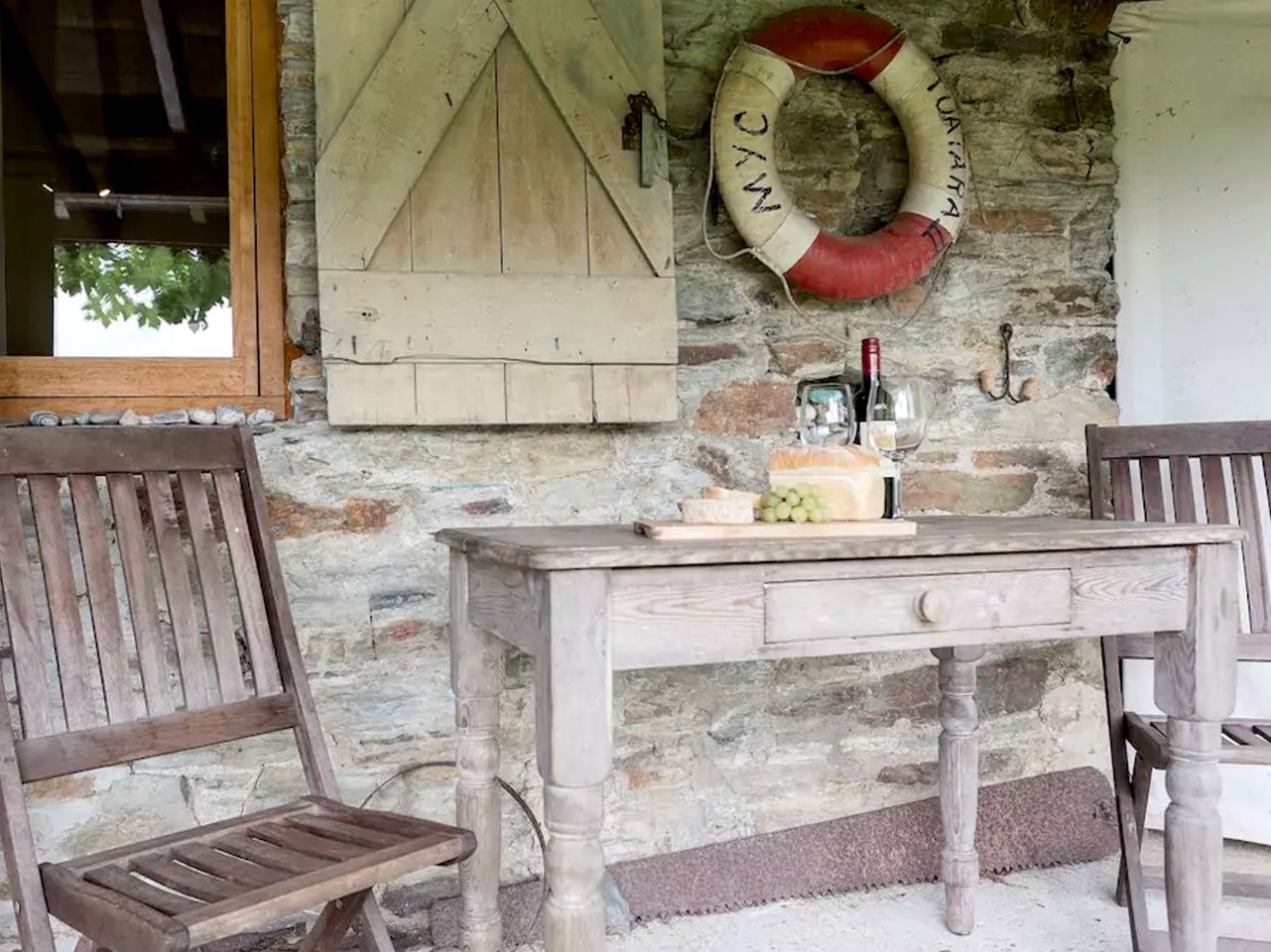 Cozy Two Person Vacation Cottage in the Tamar Valley, England