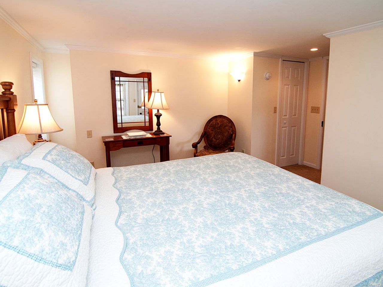 Cozy Mountain Getaway near Biking Trails in Franklin, North Carolina