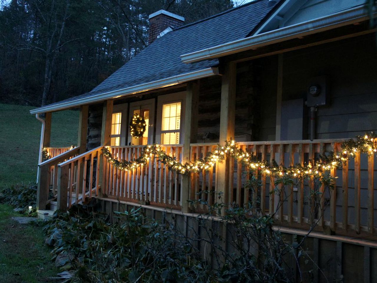 Cozy Mountain Getaway near Biking Trails in Franklin, North Carolina