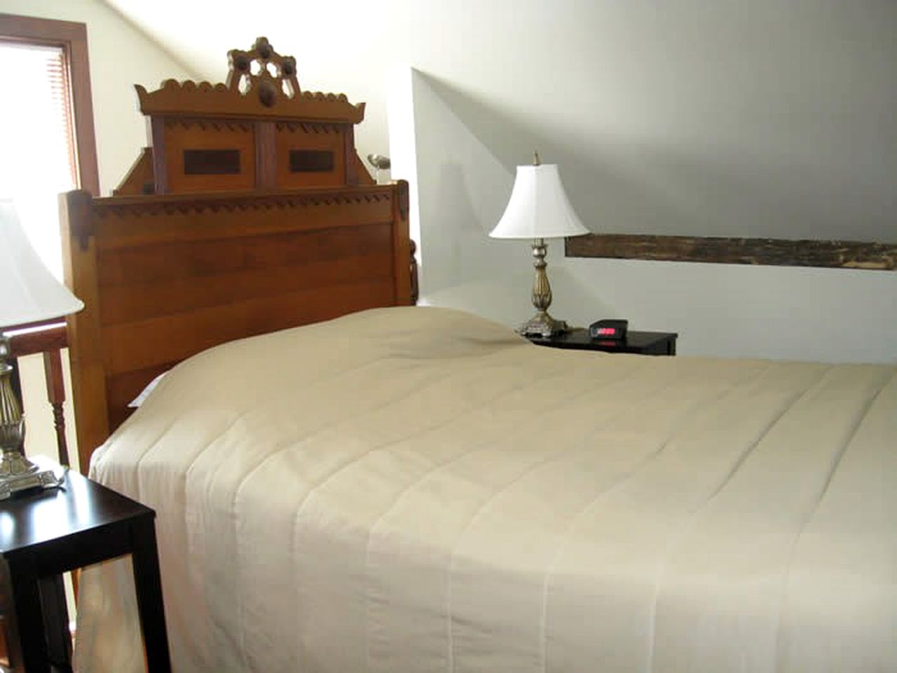 Unique Renovated Barn Rental with Pond near Cooperstown, New York