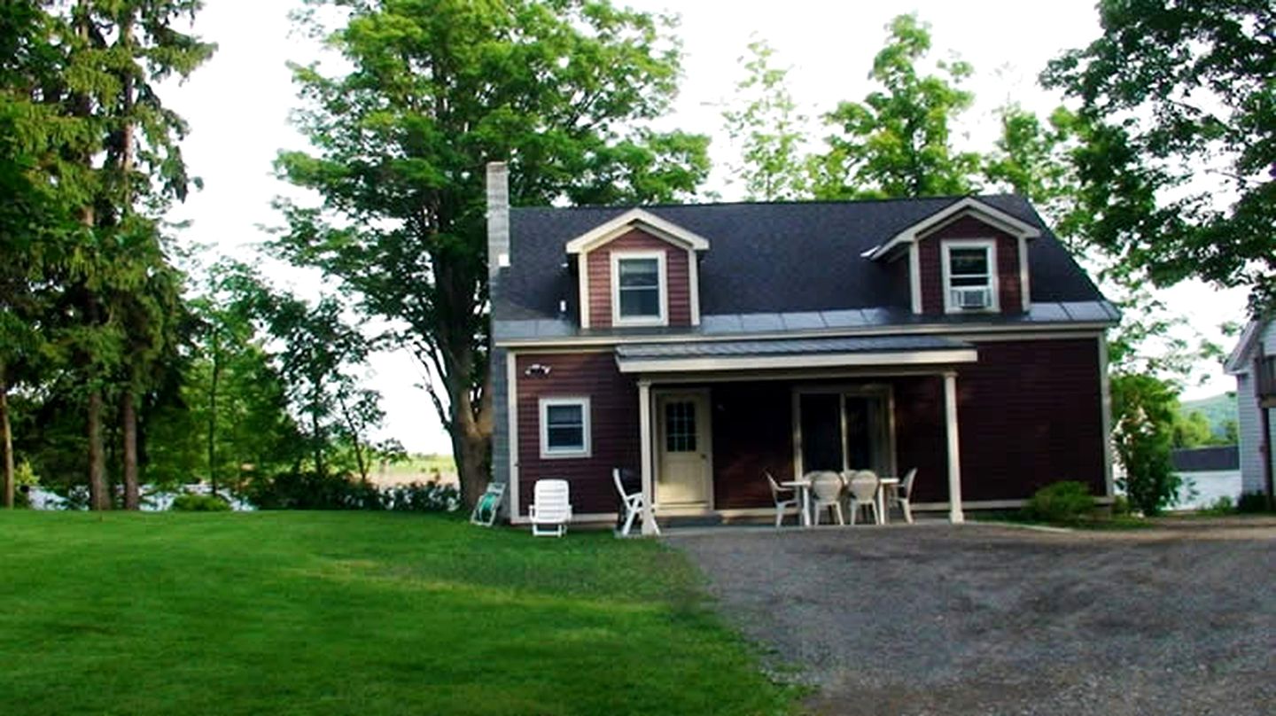 Hilltop Cottage Rental Overlooking Creek near Albany in Upstate New York