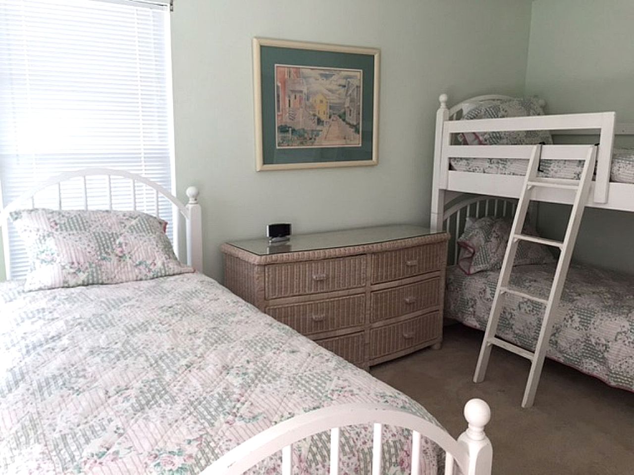 11-Person Vacation Rental for Coast Getaway near Holden Beach, North Carolina