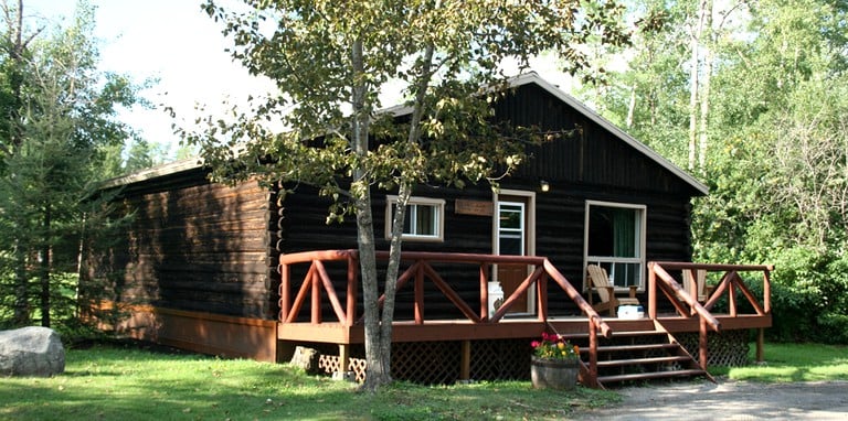 Nature Lodges (Pickle Lake, Ontario, Canada)