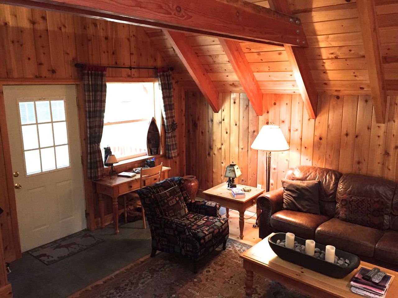 Traditional Log Cabin Rental for Couples on the West Shore of Lake Tahoe, California