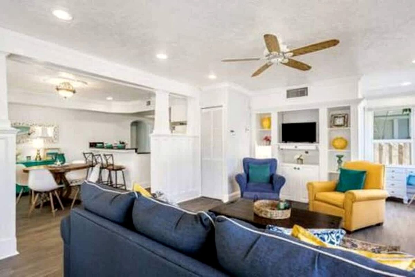 Charming Historic Home with Front Porch Near Intracoastal & Downtown West Palm Beach, Florida