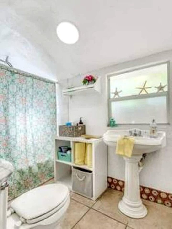Charming Historic Home with Front Porch Near Intracoastal & Downtown West Palm Beach, Florida