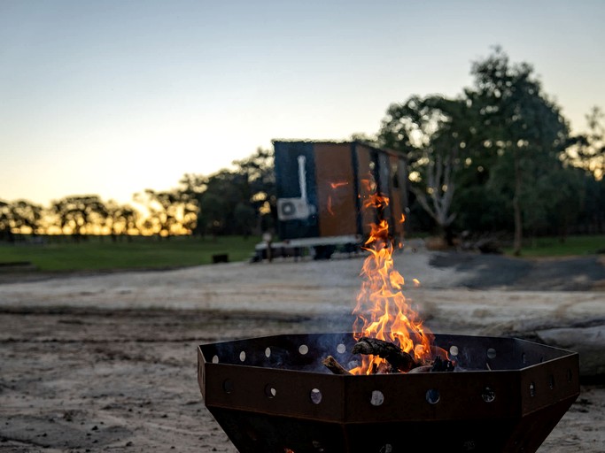 Tiny Houses (Australia, Warrenmang, Victoria)