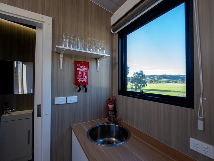 Tiny Houses (Australia, Warrenmang, Victoria)