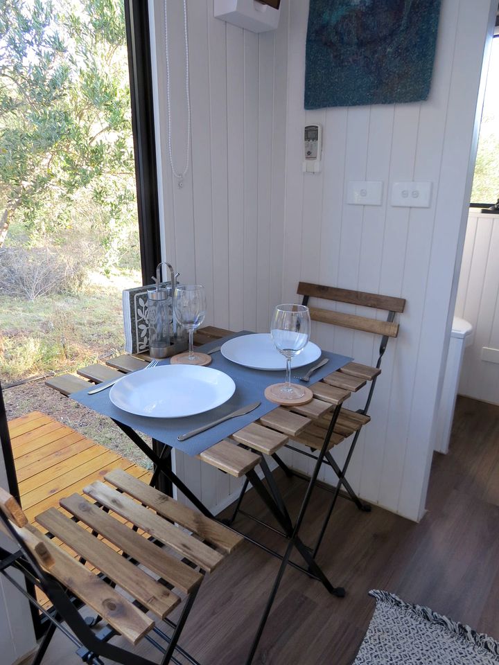 Wonderful Off-Grid Tiny House on Working Farm in Lake Boga, Australia