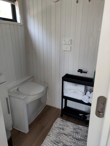 Vacation Rentals (Australia, Lake Boga, Victoria)