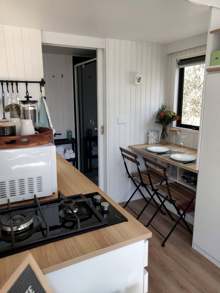 Cozy Living in Lake Boga: Tiny House Paradise with Farm Animal Companions