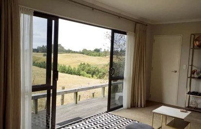 Peaceful Getaway Rental for Two in Hawke's Bay, North Island photo 2