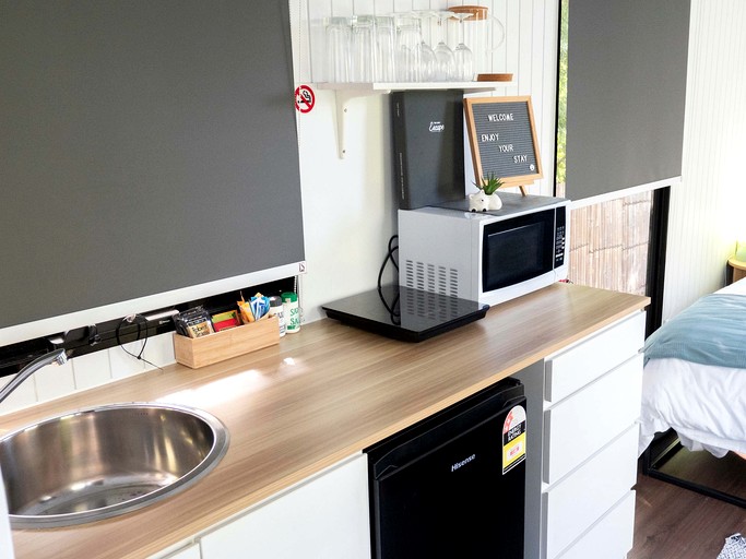 Tiny Houses (Australia, Samford Valley, Queensland)