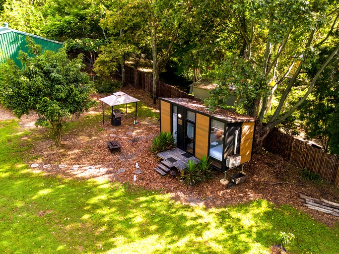 Tiny Houses (Australia, Samford Valley, Queensland)