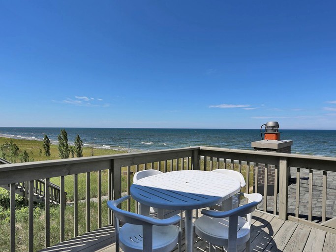 Beach Houses (Grand Haven, Michigan, United States)