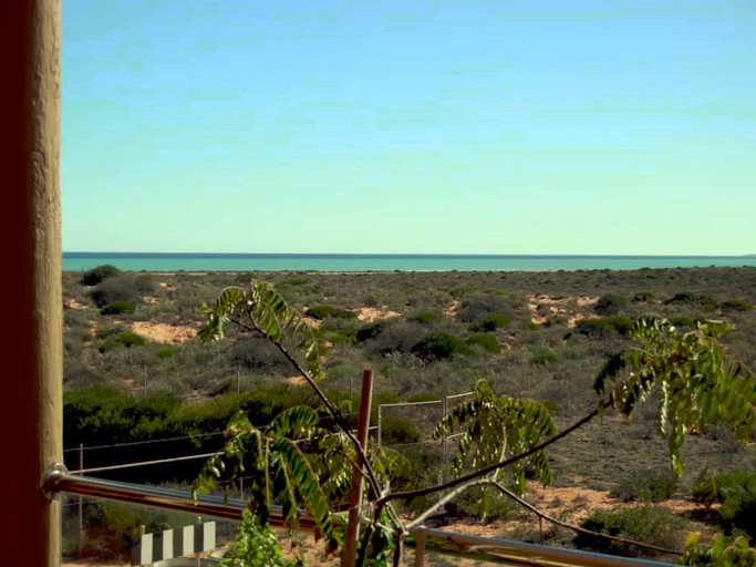 Nature Lodges & couples retreat (Shark Bay, Western Australia, Australia)