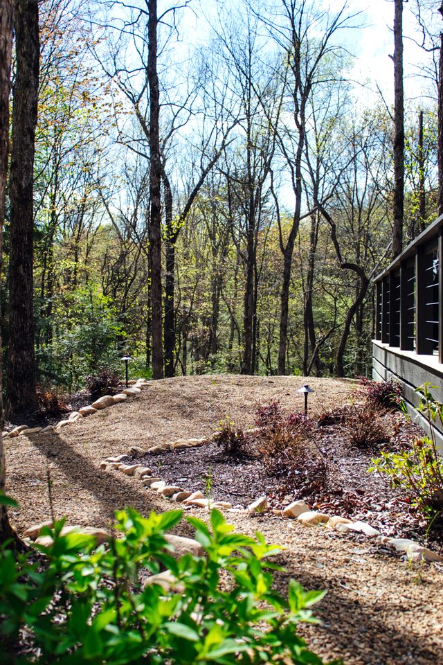 Outstanding Cottage with Stunning Sights in Monteagle, Tennessee