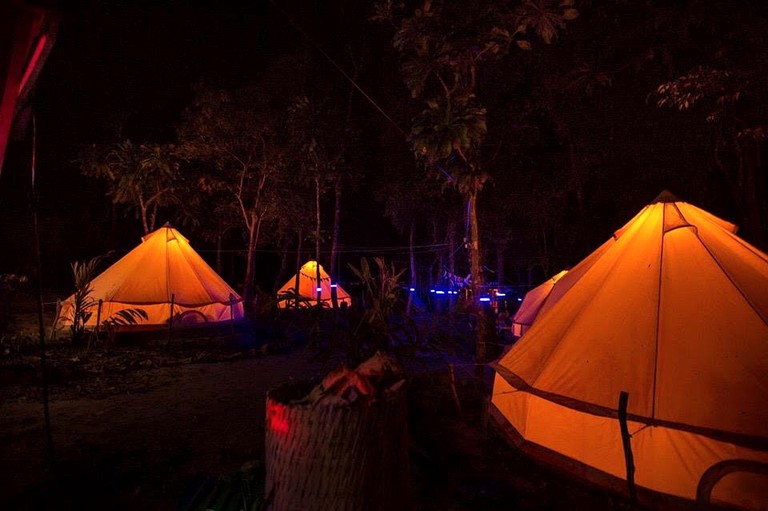 Tents (Preah Sihanouk, Preah Sihanouk Province, Cambodia)