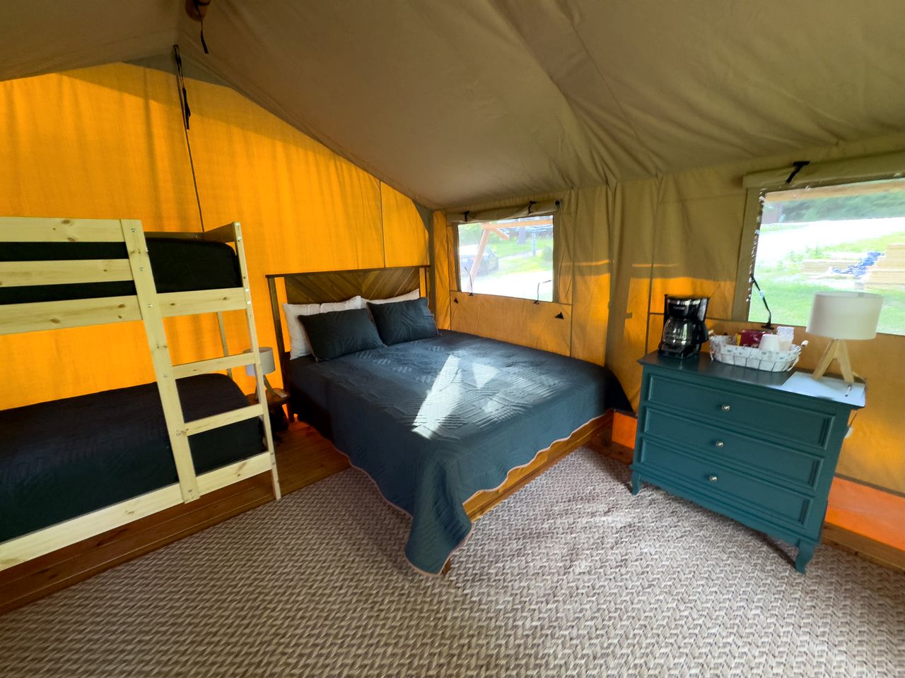 Family-Friendly Safari Tent with Marina Access Near Lake Livingston in Point Blank, Texas